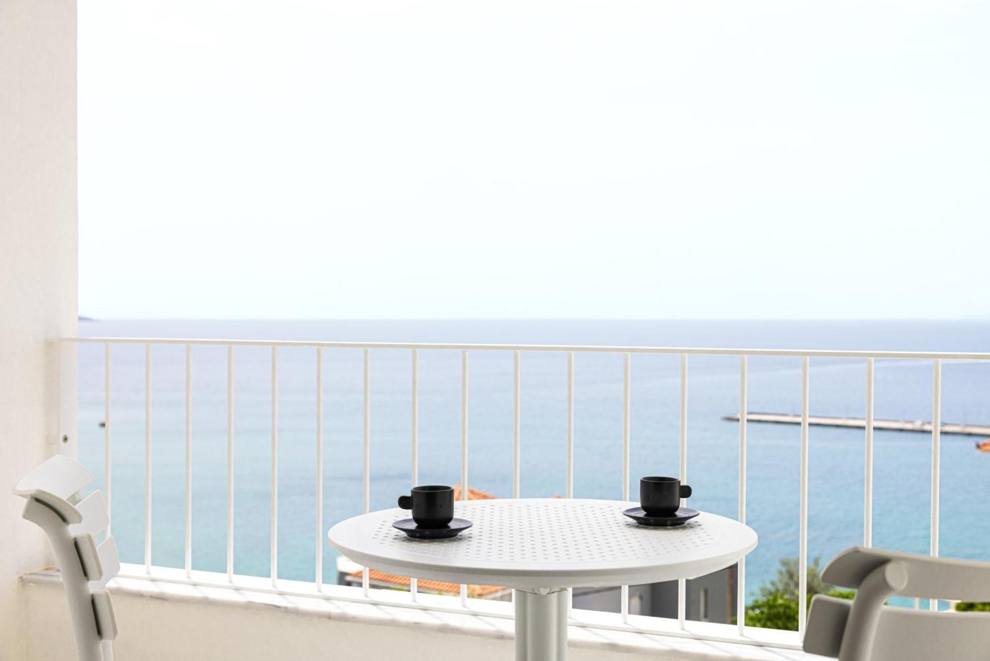 Doryssa Lithos Hotel Питагорио Екстериор снимка